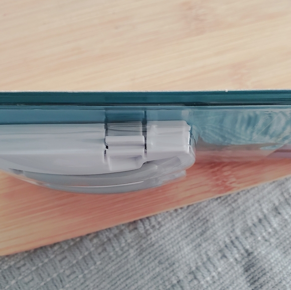 SEAL-IT BRAND Premium Flip Open Wall Mount Hooks (2 in 1 pack) New - Picture 3 of 8